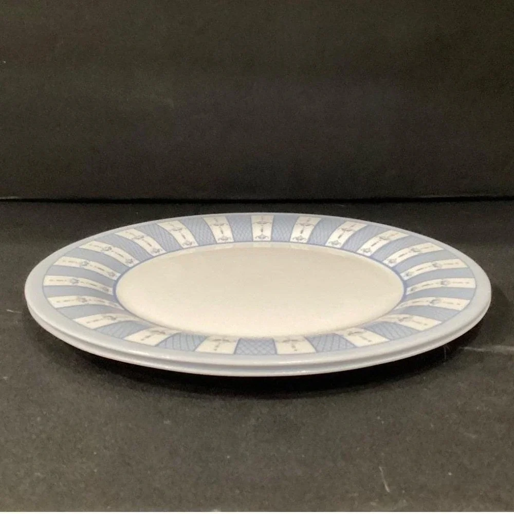 Martha Stewart Everyday Garden Trellis Dinner Plates, Set‎ of 2, White Stoneware